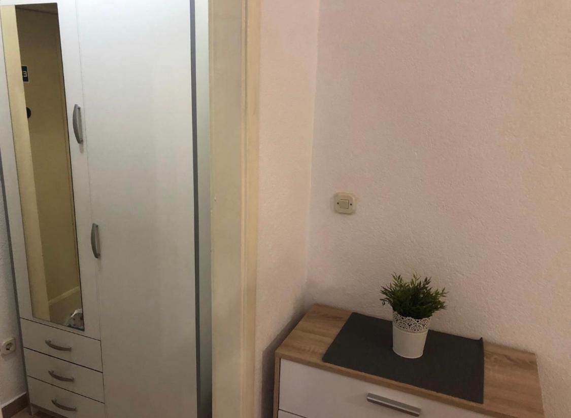 Apartment Lovrekovic สปลิท ภายนอก รูปภาพ