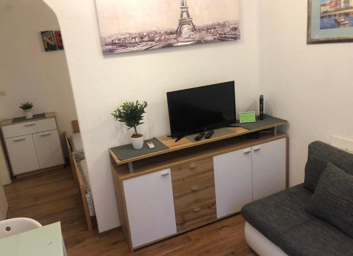 Apartment Lovrekovic สปลิท ภายนอก รูปภาพ