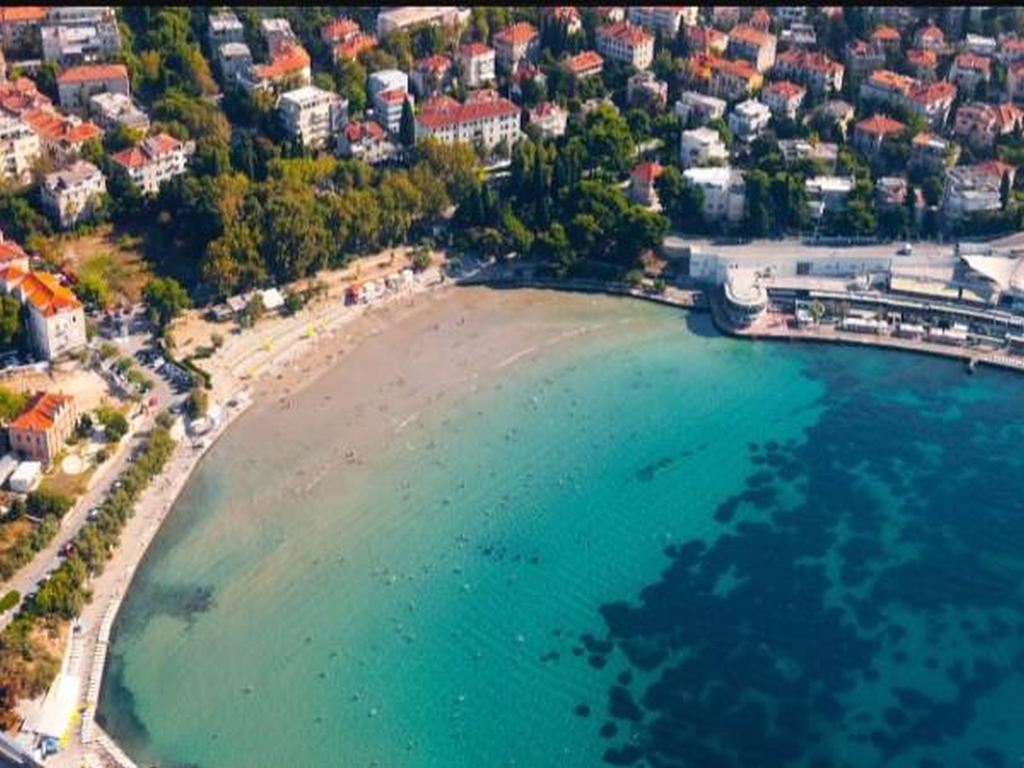 Apartment Lovrekovic สปลิท ภายนอก รูปภาพ